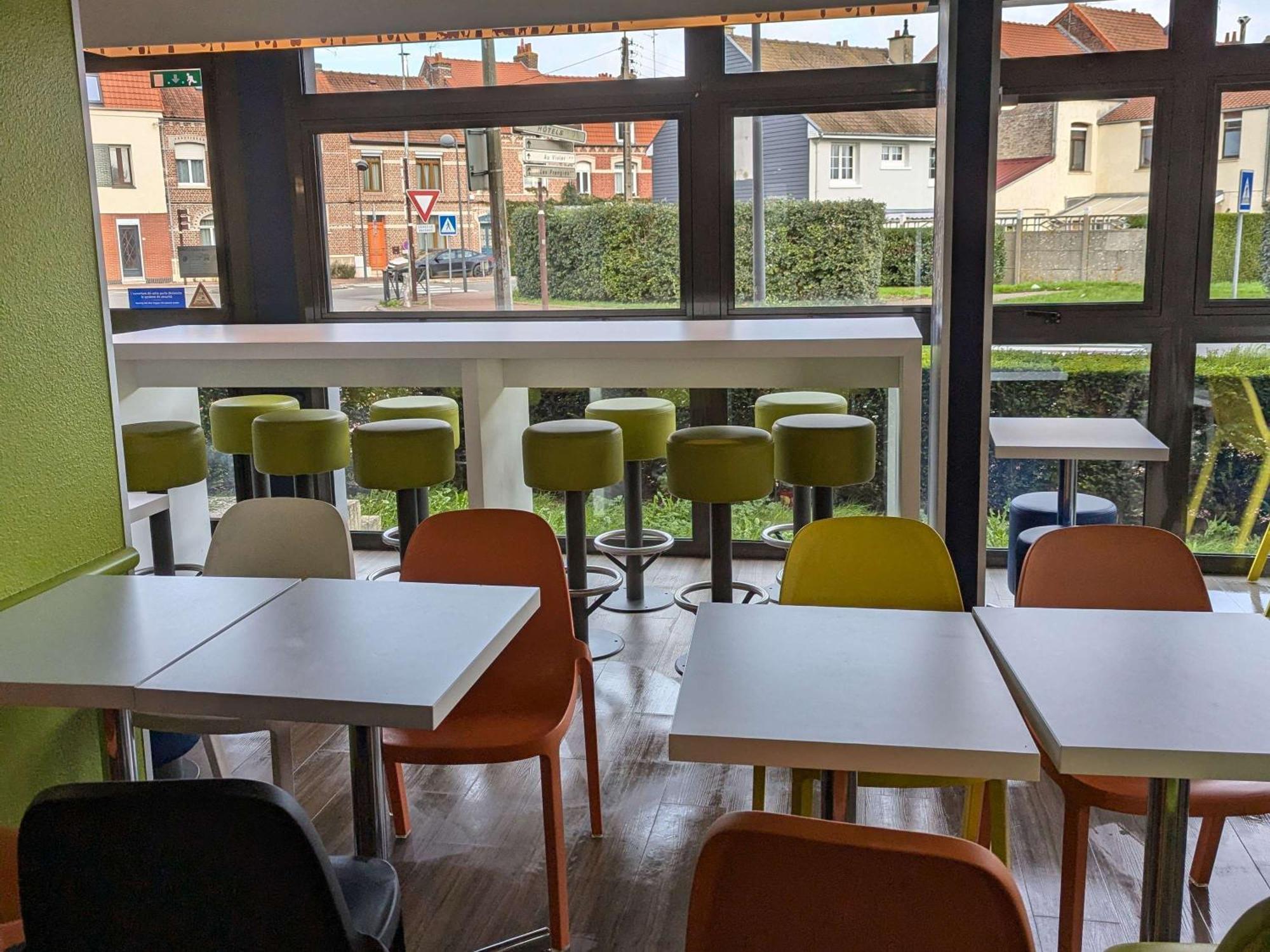 Ibis Budget Saint-Omer Centre Εξωτερικό φωτογραφία