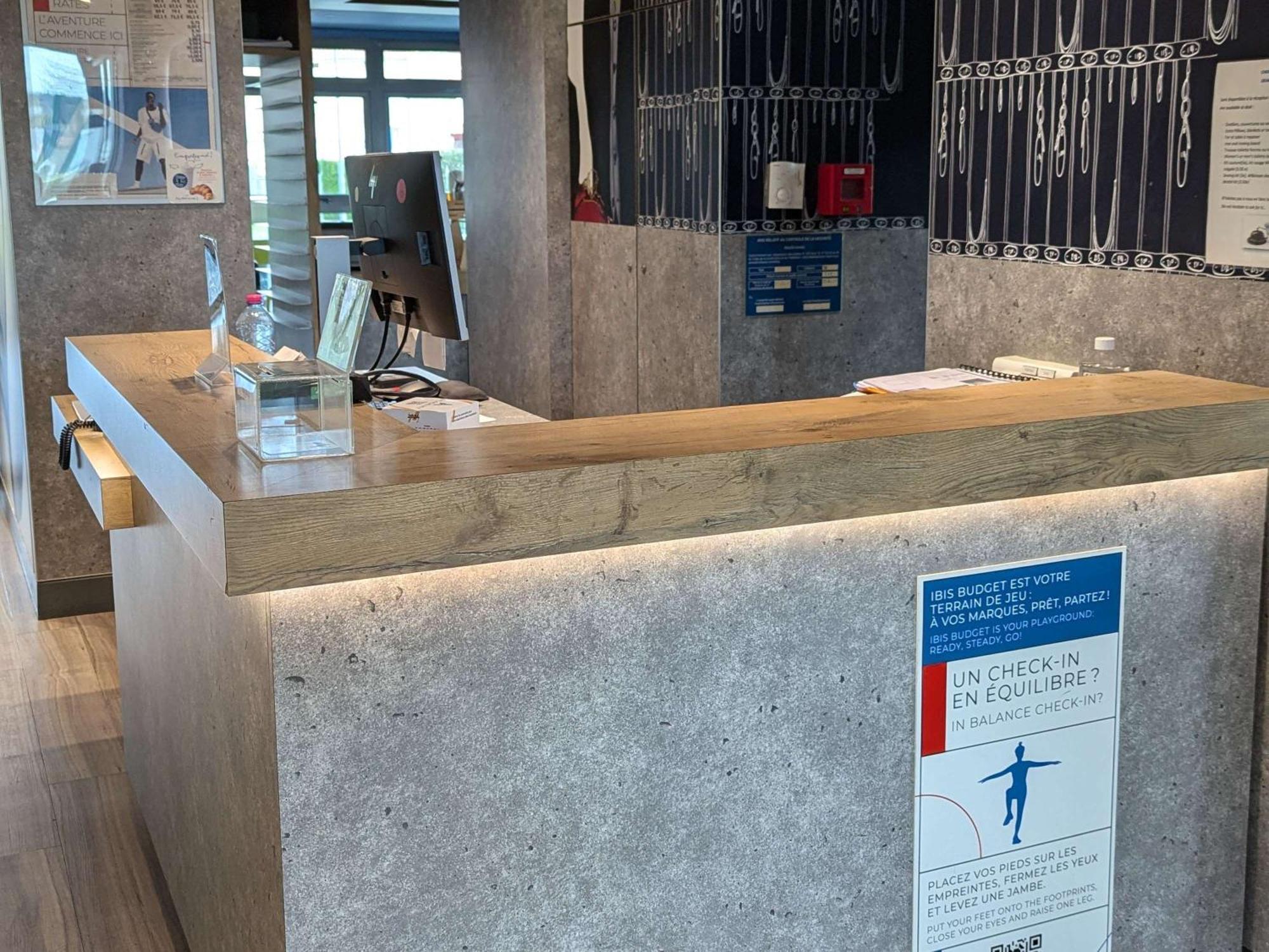 Ibis Budget Saint-Omer Centre Εξωτερικό φωτογραφία
